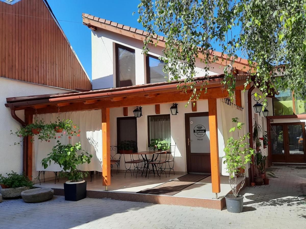 Korona Panzió Odorheiu Secuiesc Exterior foto