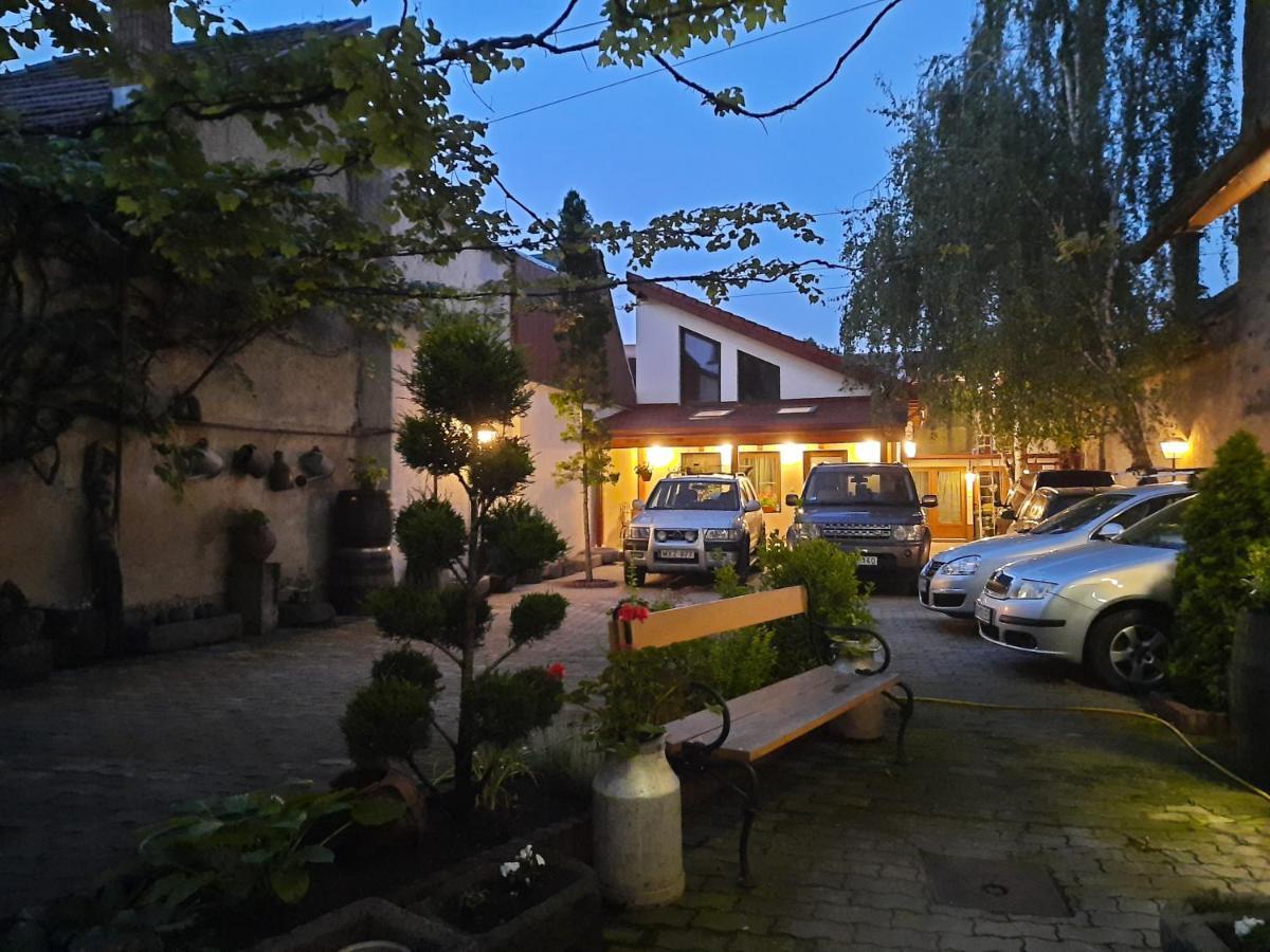 Korona Panzió Odorheiu Secuiesc Exterior foto