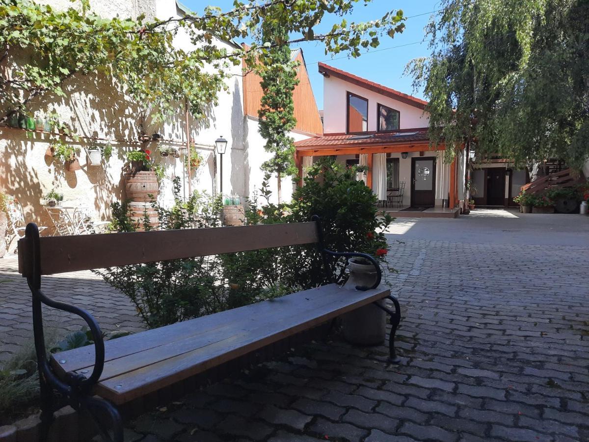 Korona Panzió Odorheiu Secuiesc Exterior foto