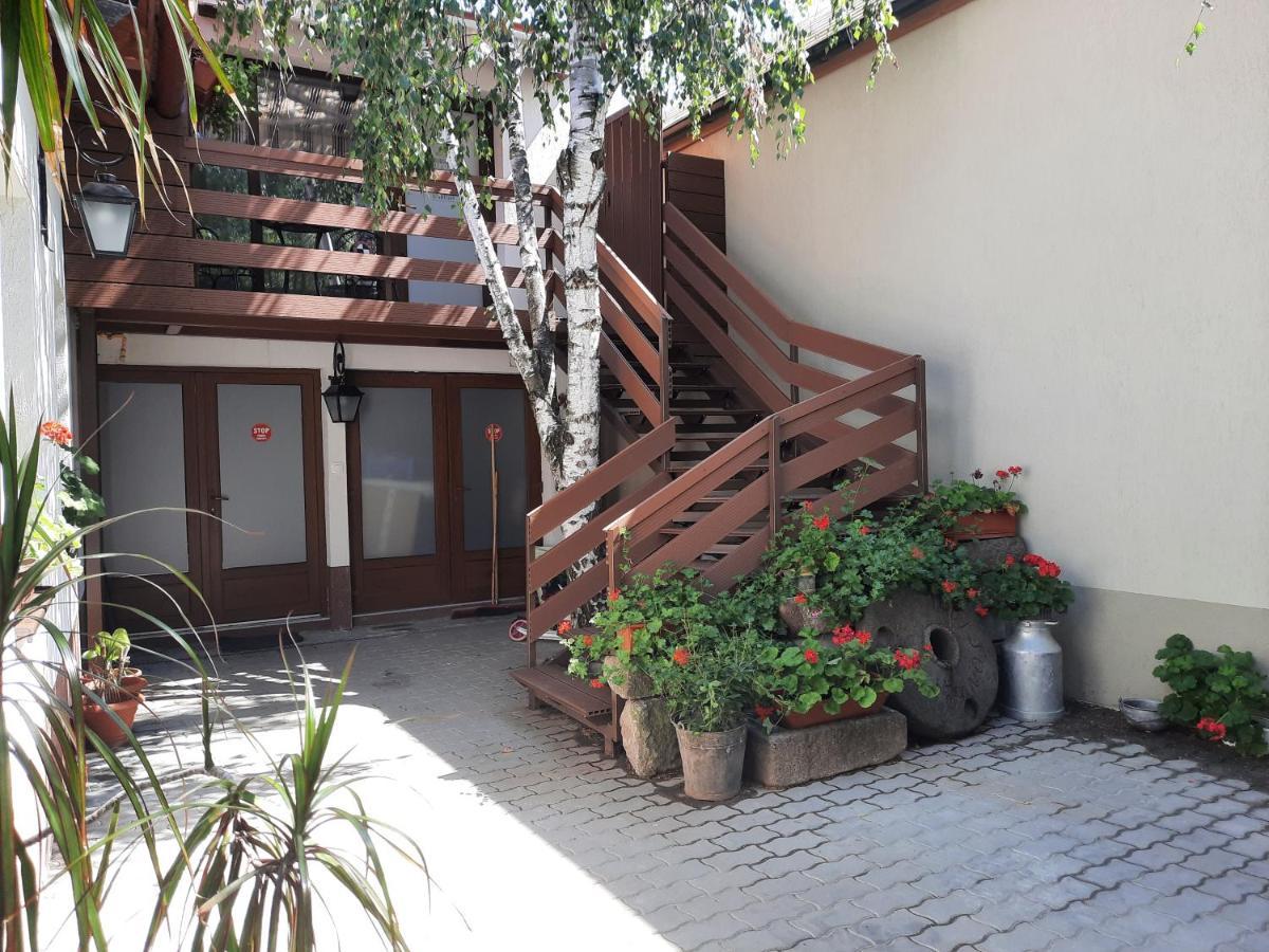 Korona Panzió Odorheiu Secuiesc Exterior foto