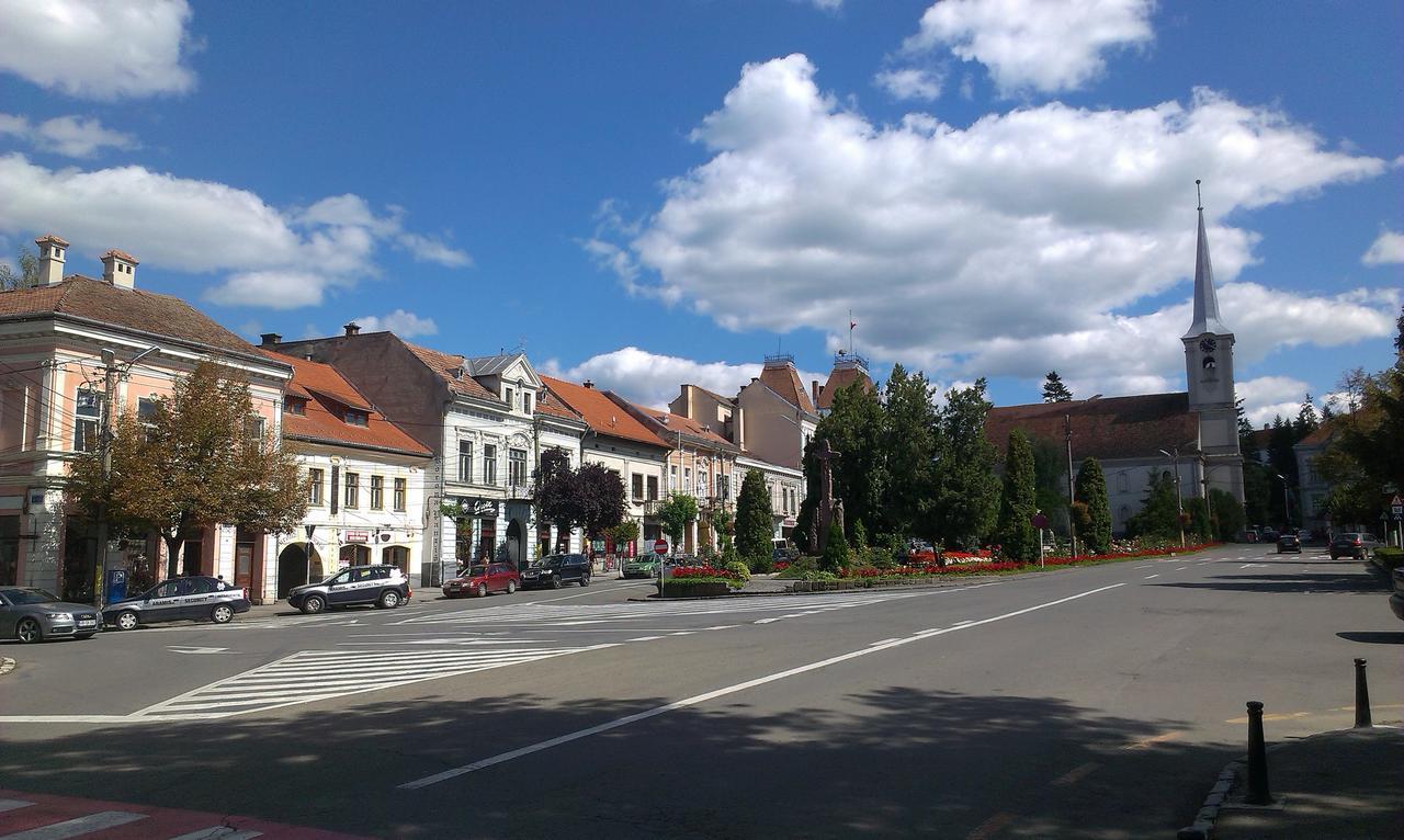 Korona Panzió Odorheiu Secuiesc Exterior foto