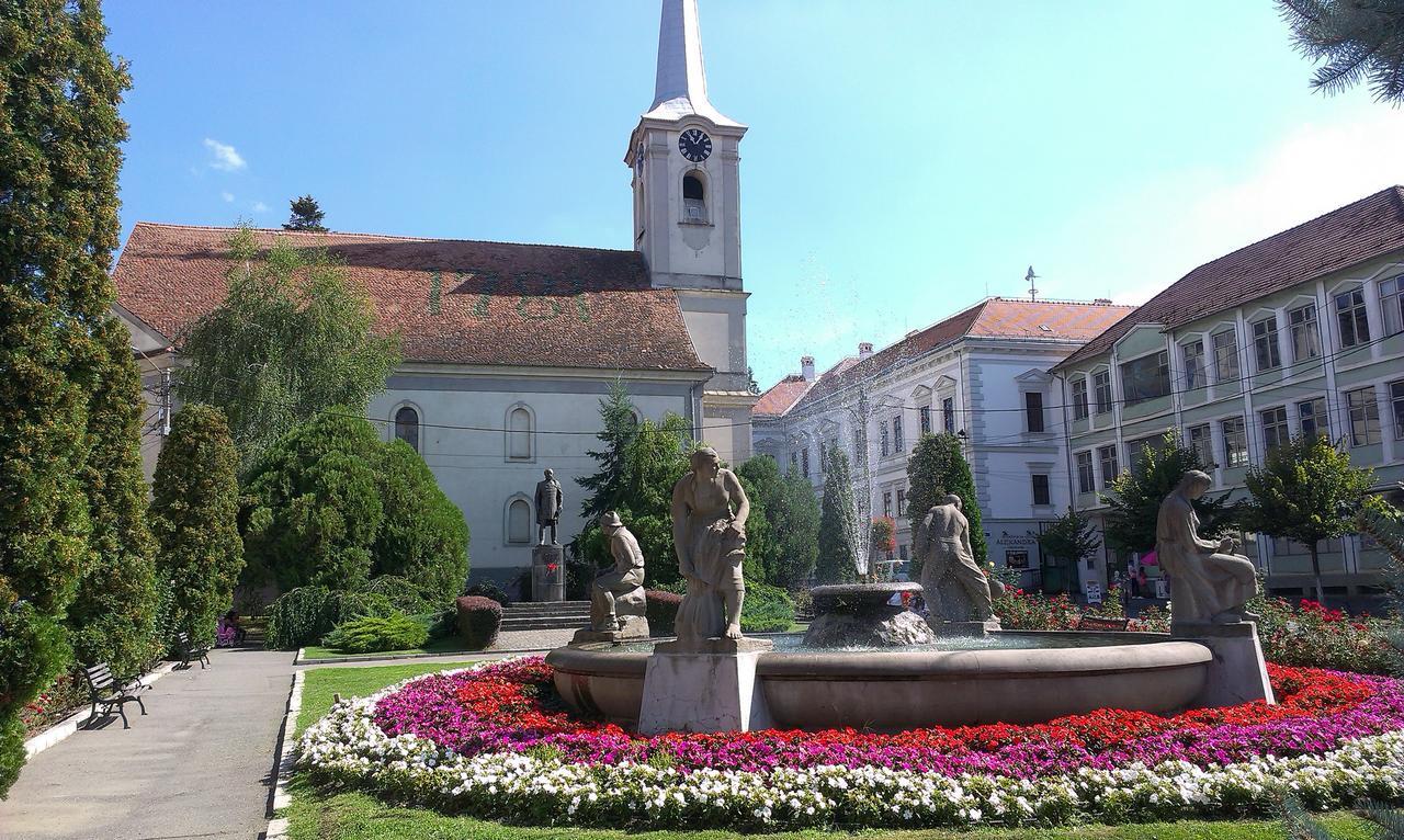 Korona Panzió Odorheiu Secuiesc Exterior foto